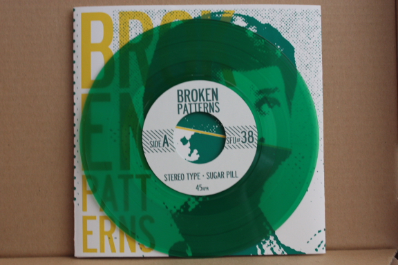 SFU038 - BROKEN PATTERNS - "S/T" #2 7" *GREEN VINYL*
